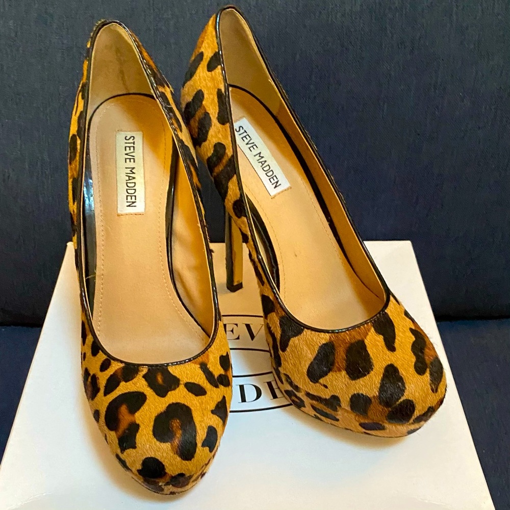 Steve Madden Leopard Suede Platform Heels 8-1/2